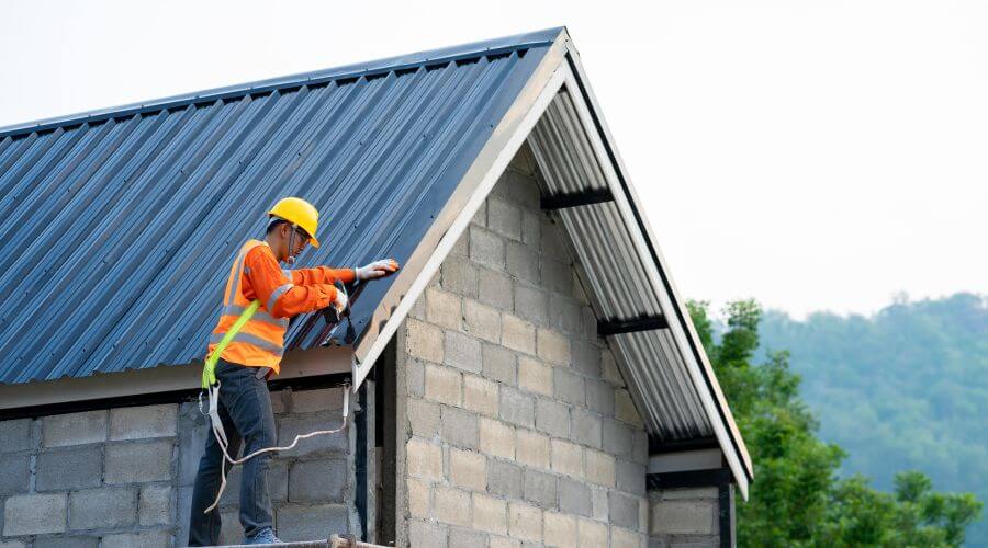 Professional gutter cleaning in Fishers Island, NY